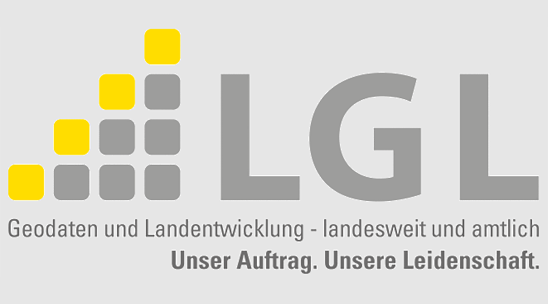 Grafik mit Kürzel LGL, darunter Text:
Geodaten und Landesentwicklung - landesweit und amtlich
Unser Auftrag. Unsere Leidenschaft